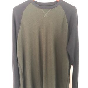 Men’s Hunter Green long sleeve
